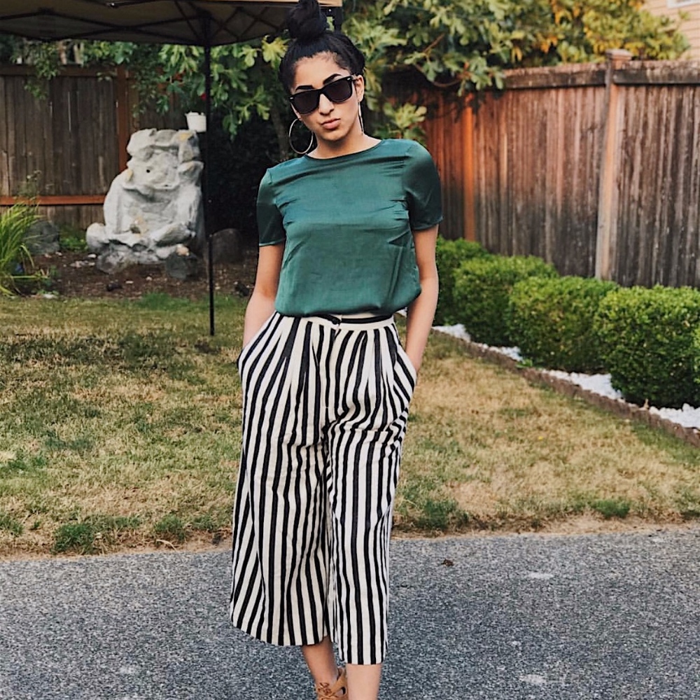 Stripped Bell Bottom Pants